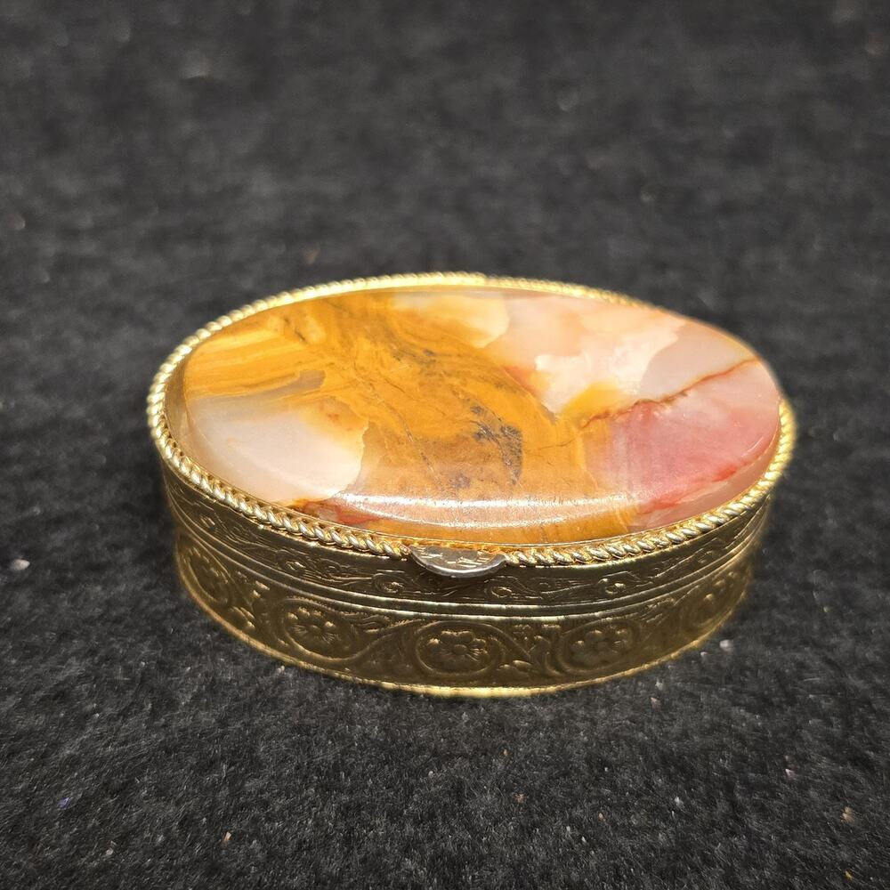 Vintage Agate Pill Box 1970s Gold Plated Miniature Snuff Trinket Pill Box